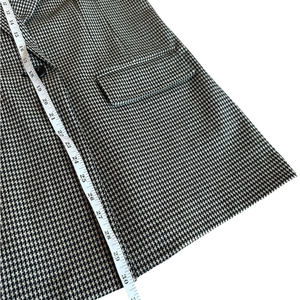 Bagatelle Black and White Houndstooth Vest - Picture 13 of 14